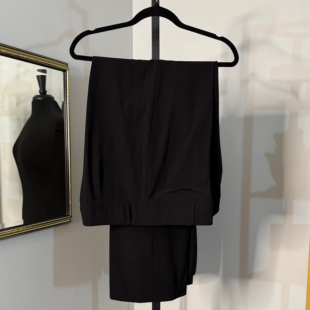 Black Women’s Pants